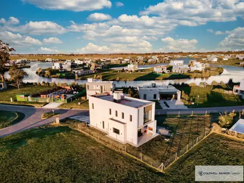 Casa en Venta en Countries y Barrios Cerrados en San Vicente, USD 199.000