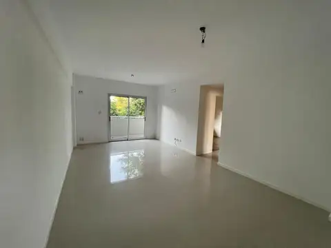 Departamento alquiler,  dos dormitorios con balcon