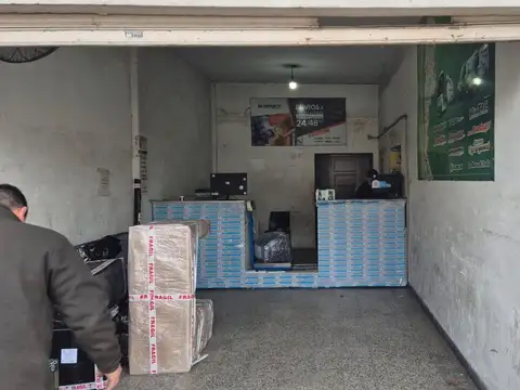 VENTA LOCAL Y LOTE  EN QUILMES OESTE