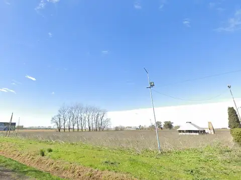 Terreno de 1 ha. entre Pujato y Casilda sobre ruta 33 lindero a NOX