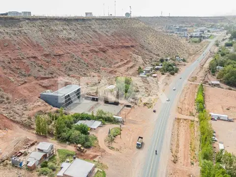 EN VENTA MACRO LOTE FRENTE DE RUTA PROV 17 AÑELO