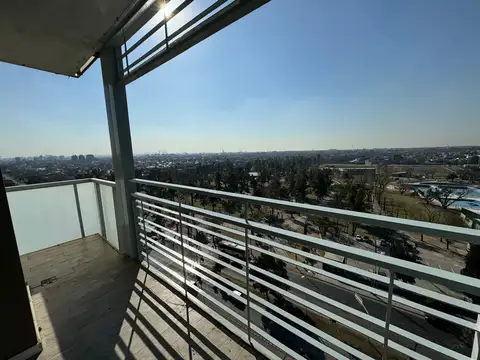 VENTA 3 AMB CON PARRILLA Y VISTA AL RIO