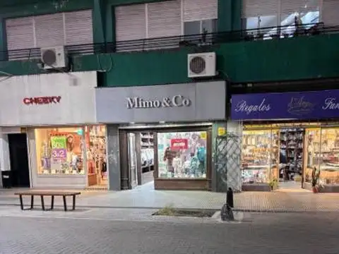 Local en Venta 15 años