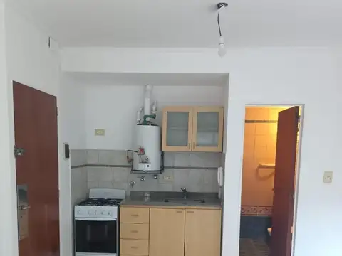 Departamento en Alquiler en Echesortu, $ 285.000