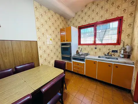 Depto Tipo Casa en Venta 33 años