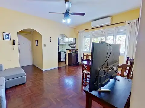 4 Ambi 70m2 2do p/Escalera Luminoso Apto Crédito