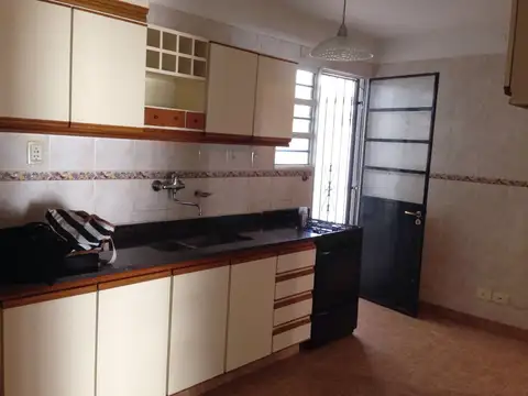 Departamento en Alquiler de 4 ambientes