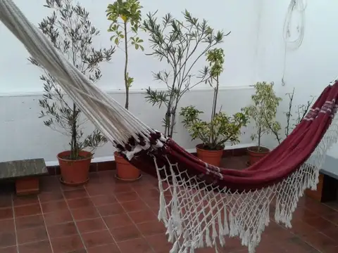 Depto Tipo Casa en Alquiler de 2 dormitorios