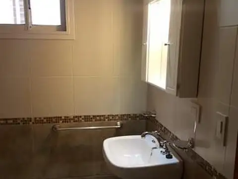 ALQUILER PH 3 Ambientes con balcon en Villa Ballester