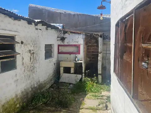 Casa a refaccionar en Tigre Centro