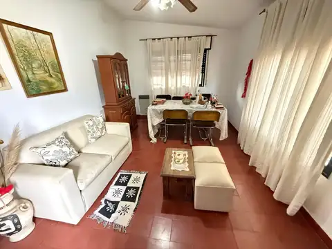 Juan Montijo 3700