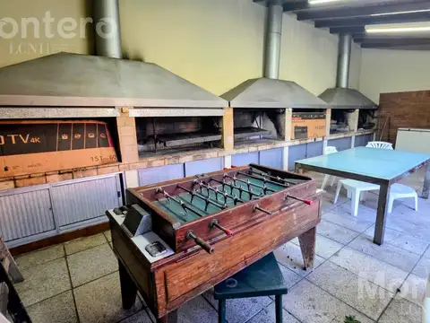Único PH Tríplex 5 Ambientes Cochera, Jardín, Pileta, Quincho y Ascensor Privado en Vélez Sarsfield