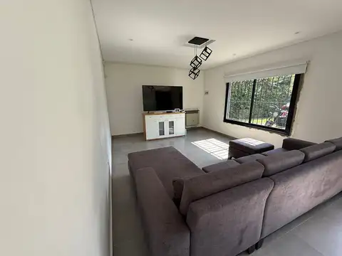 VENTA CASA 4 AMBIENTES LA UNION EZEIZA