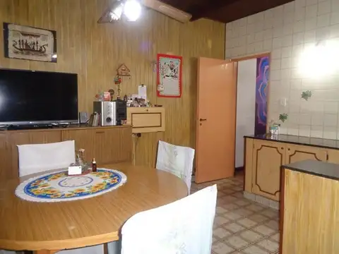 Depto Tipo Casa en Venta en Almagro, USD 149.900