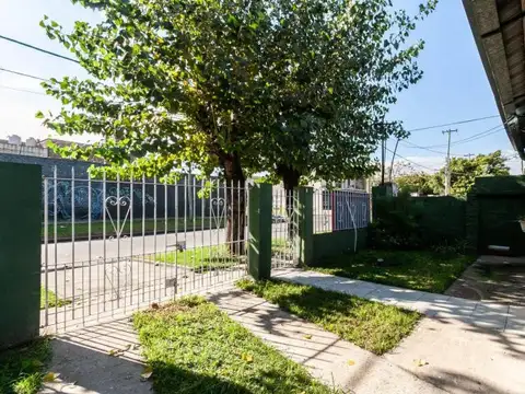 Casa en Venta en Banfield, USD 65.000