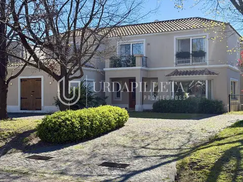 Casa en Venta de 6 dormitorios