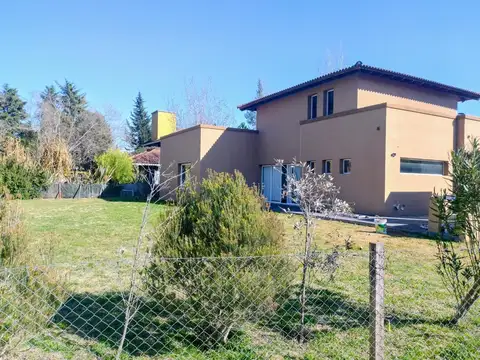 Casa en venta en Malibu, Canning 