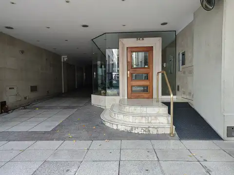 Amenábar 2400, Piso 2