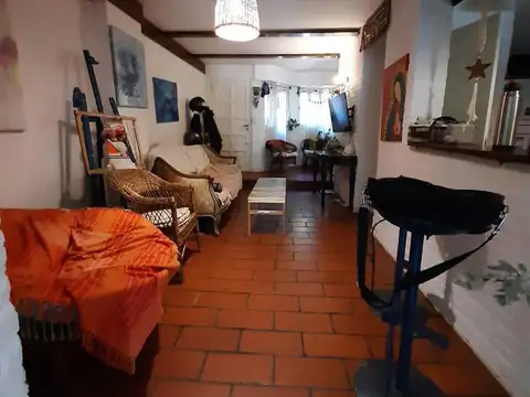 Depto Tipo Casa en Venta con 1 cocheras
