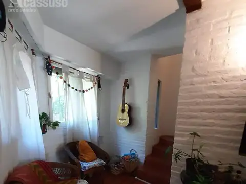 Depto Tipo Casa en Venta de 4 ambientes