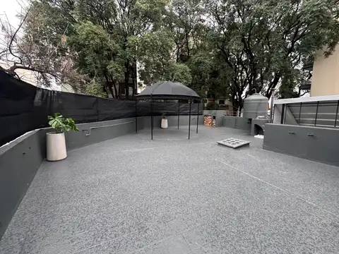 Venta de PH de 3 amb . con terraza en Caballito. Reciclado