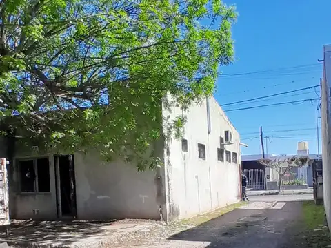 Galpon en Venta en San Nicolas de los Arroyos, USD 250.000