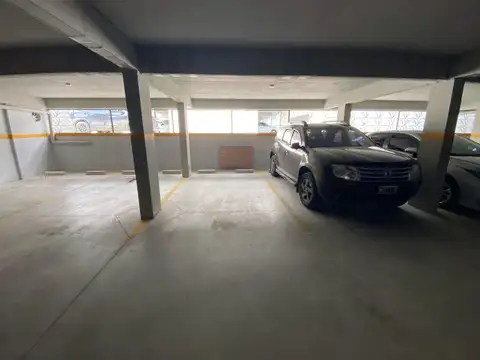 Cochera en Venta en Santos Lugares, Partido de Tres de Febrero