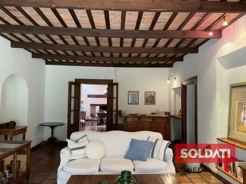 Casa Venta - Casa / Quinta, Barrio Cerrado "Las Delicias" en Lujan