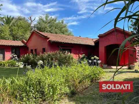 Casa Venta - Casa / Quinta, Barrio Cerrado "Las Delicias" en Lujan