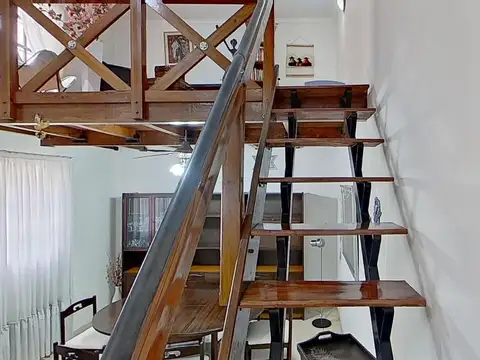 Casa 4 amb con terraza lote propio en Caba