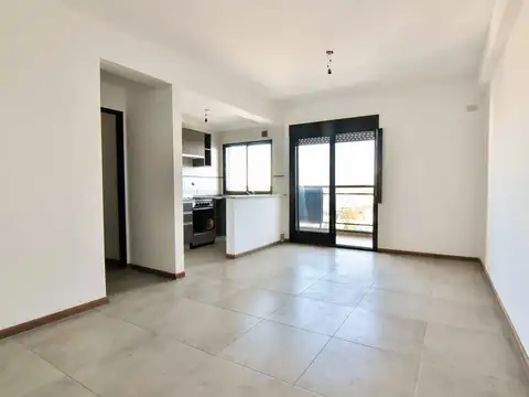 Departamento - S.Martin(Ctro)- Venta - 2 Ambientes- Apto Credito- Luminoso - Financiacion - Permuta