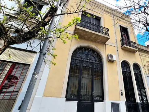 Avenida Jujuy 900
