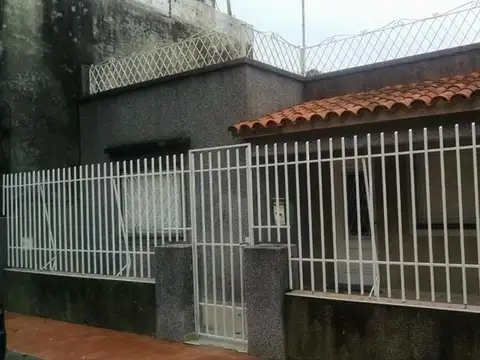 Casa en Alberdi Oeste 3 dormitorios