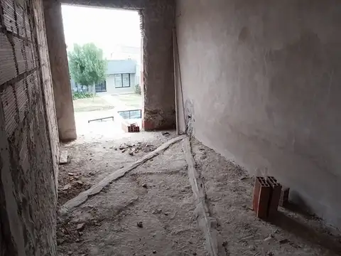 Depto Tipo Casa 3 ambientes con 2 baños