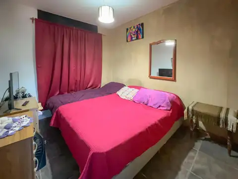 Oportunidad departamento 2 dormitorios con balcón en Republica de la sexta