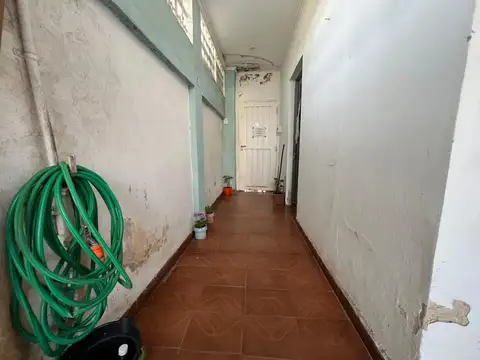 Depto Tipo Casa en Venta de 6 ambientes