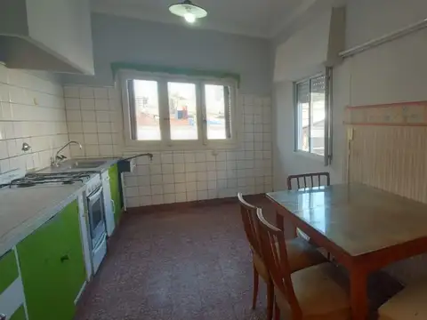 Depto Tipo Casa en Venta de 4 ambientes