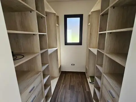 Casa en Venta en San Pablo, USD 205.000