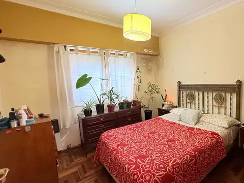 Depto Tipo Casa en Venta 50 años