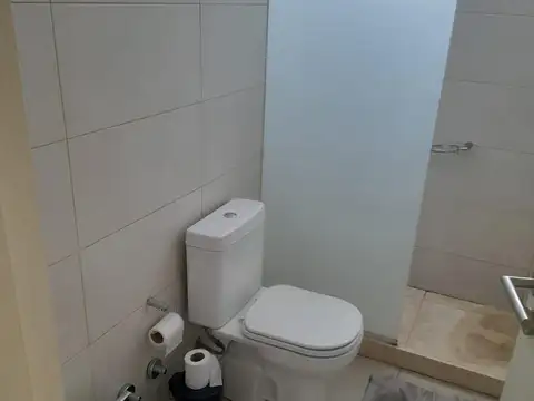 Departamento en Alquiler en Fisherton, $ 850.000