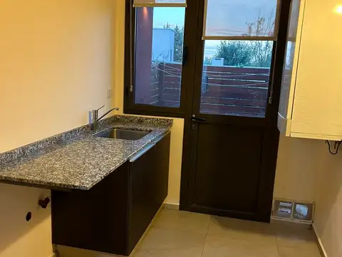 Alquilo Casa 4 Dor. 4 Baños. las Corzuelas. con Pileta