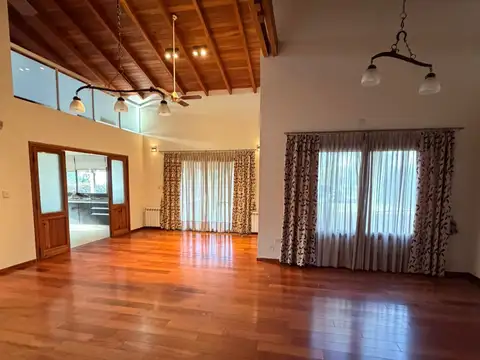 Alquilo Casa 4 Dor. 4 Baños. las Corzuelas. con Pileta