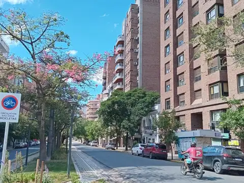 Nva. Cba.mts PLAZA ESPAÑA! Bv.Ambrosio Olmos Externo,amplio 