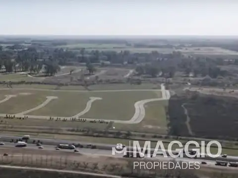 Km 40 Autopista Ezeiza - Cañuelas