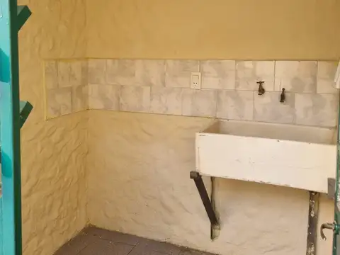 DEPARTAMENTO  EN ALQUILER TTE AGNETA 500 BIS