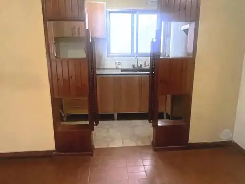 Depto Tipo Casa en Alquiler al Este