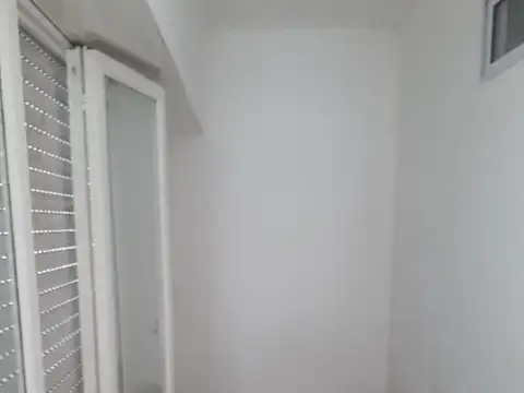 Depto Tipo Casa en Alquiler de 3 ambientes