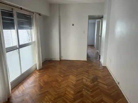 Alquiler 2 amb Barrio Norte Recoleta sobre Austria y Las Heras cerca de Subte H, acepto garantia del Interior o recibos de sueldo