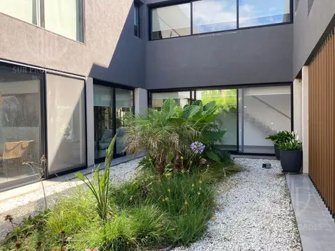 Casa en Venta en Countries y Barrios Cerrados en Ezeiza, USD 820.000