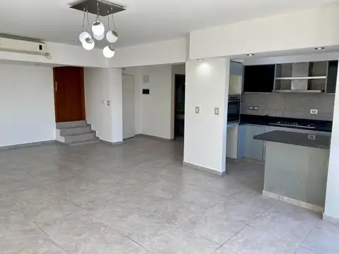 ALQUILER DEPARTAMENTO 3 DORMITORIOS QUILMES O. CON  COCHERA